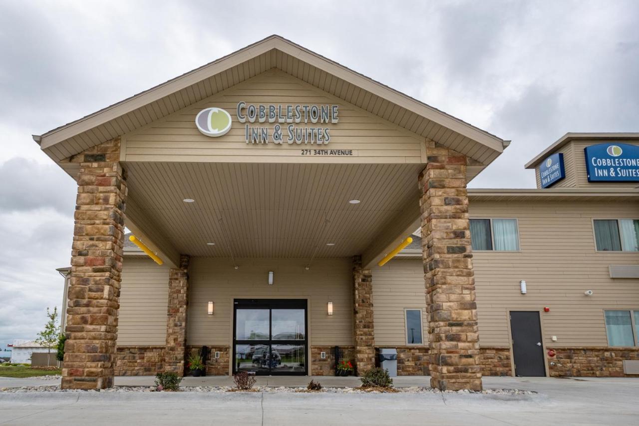 Cobblestone Hotel & Suites-Sheldon Extérieur photo