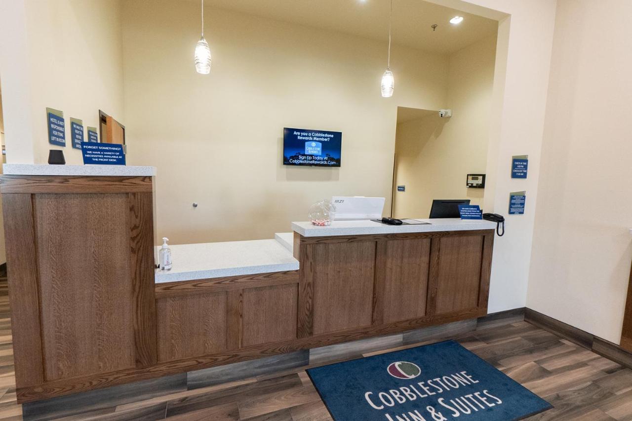 Cobblestone Hotel & Suites-Sheldon Extérieur photo