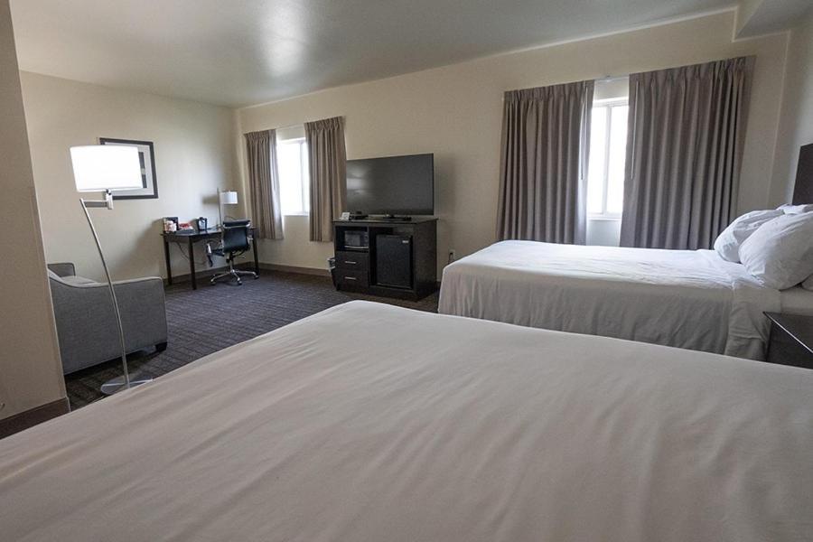 Cobblestone Hotel & Suites-Sheldon Extérieur photo